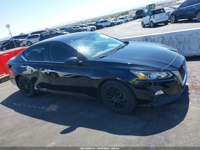 Nissan 2020 2020 1N4BL4BVXLN320214 Image 13