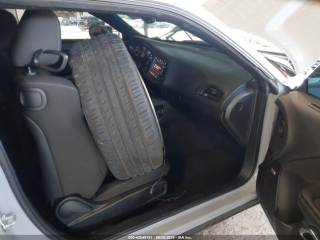 2022 DODGE CHALLENGER 2C3CDZBT5NH234316 Photo 4
