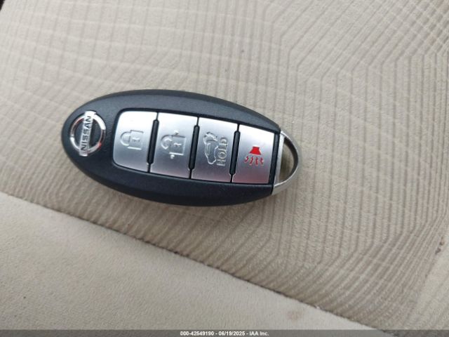 5N1AT2MV0FC854096 Nissan Rogue