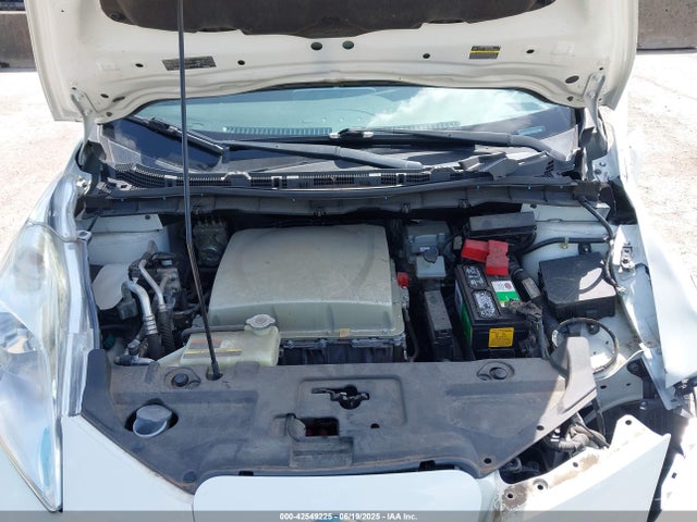 1N4BZ0CPXGC306709 Nissan 2016