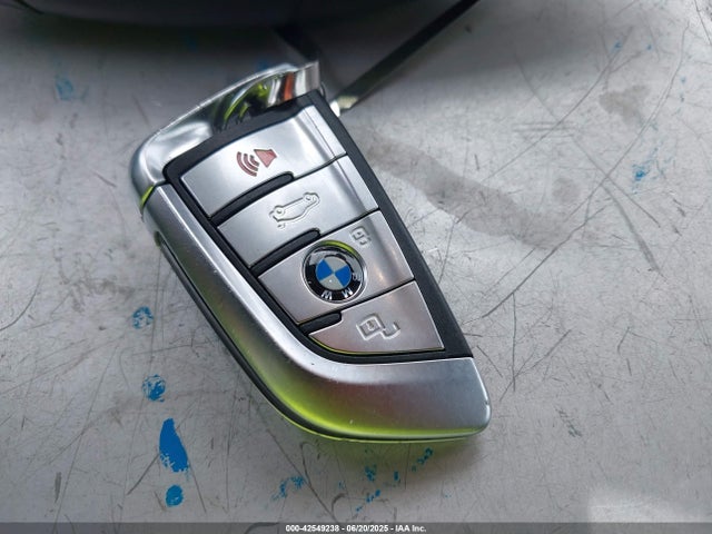5UXTY3C07M9H75465 BMW 2021