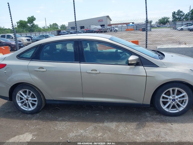 Ford 2016 2016 1FADP3F24GL365819 Image 15