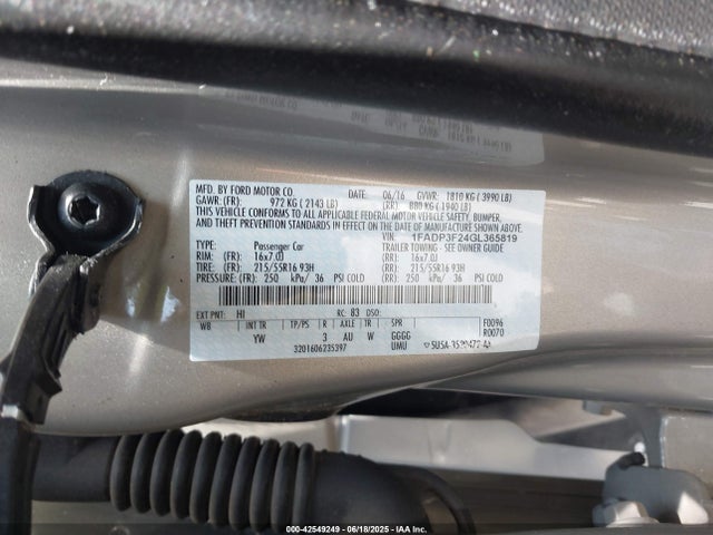 Ford 2016 2016 1FADP3F24GL365819 Image 9