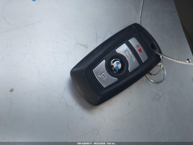 BMW 320i 2018 WBA8E1G54JNU92464 Image 11