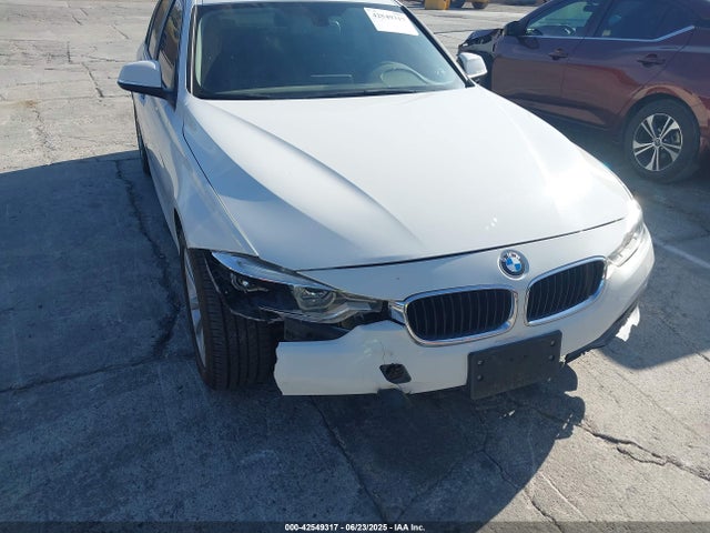 BMW 320i 2018 WBA8E1G54JNU92464 Image 6