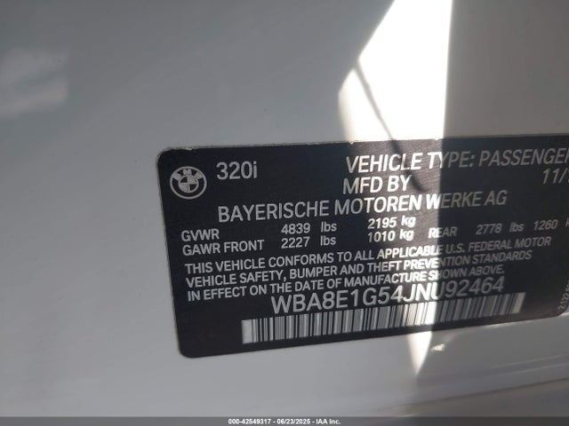 BMW 320i 2018 WBA8E1G54JNU92464 Image 9