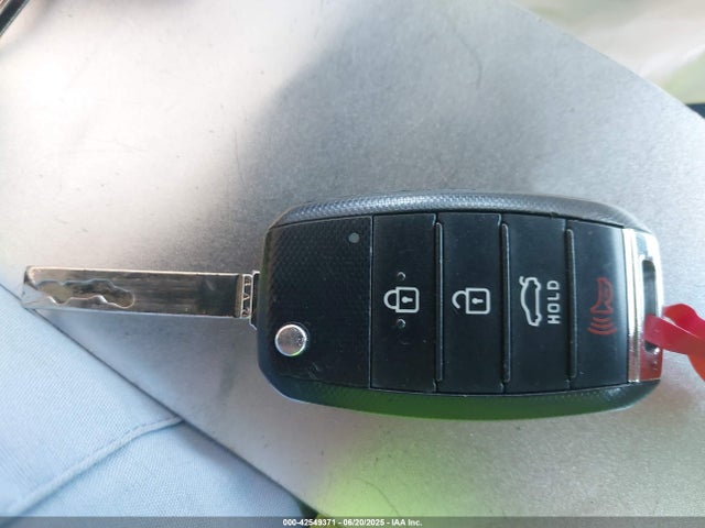 5XXGT4L31JG240077 KIA gdi