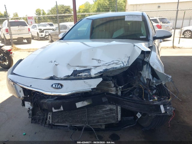 5XXGT4L31JG240077 KIA gdi