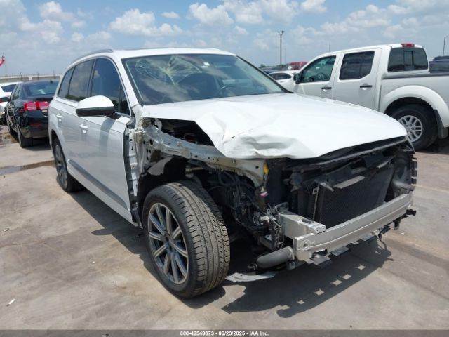 2017 AUDI Q7 WA1LHAF79HD037532