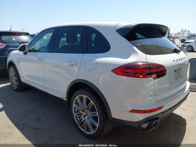 2016 PORSCHE CAYENNE E-HYBRID WP1AE2A25GLA63734 Photo 2