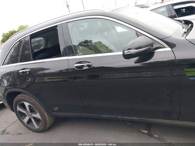 WDC0G5EB4KF600808 Mercedes-Benz m274