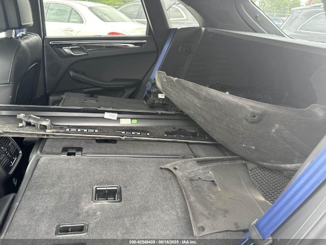 2023 PORSCHE MACAN WP1AA2A56PLB15488 Photo 7