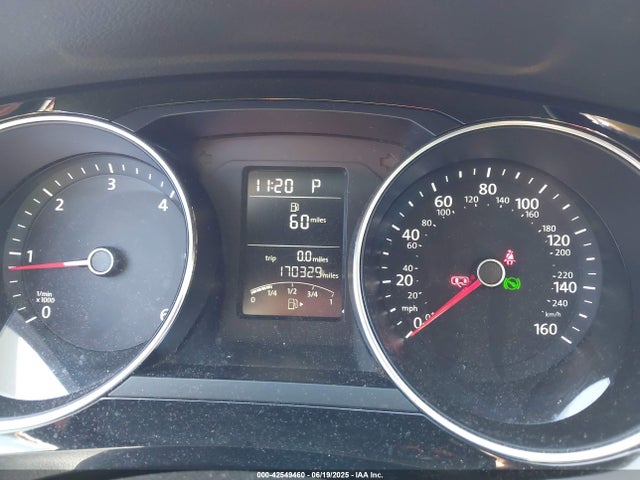 3VWLA7AJ2FM263491 Volkswagen Jetta