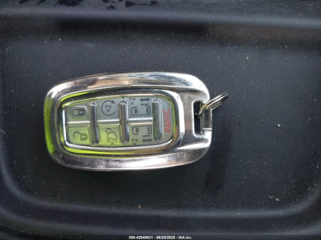 2019 CHRYSLER PACIFICA 2C4RC1FG0KR507076 Photo 10