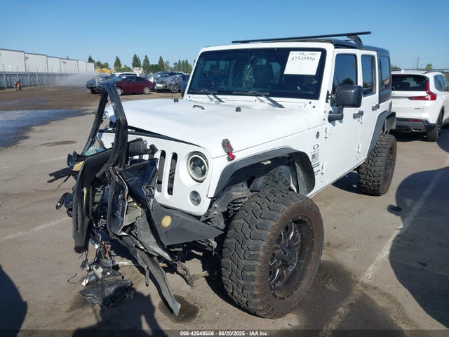 1C4HJWDG1FL528681 Jeep 2015