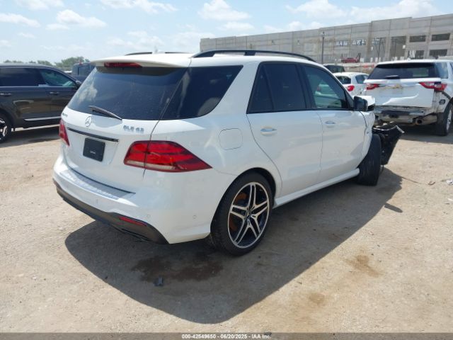 2018 MERCEDES-BENZ AMG GLE 43 4JGDA6EB9JB168989 Photo 3