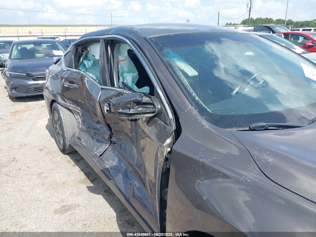 1N4AL3AP5FN899979 Nissan 2015