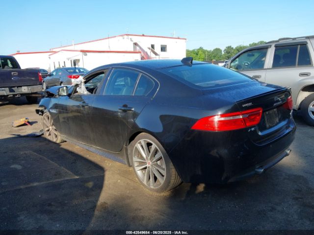 2017 JAGUAR XE SAJAL4BV5HCP10728 Photo 2