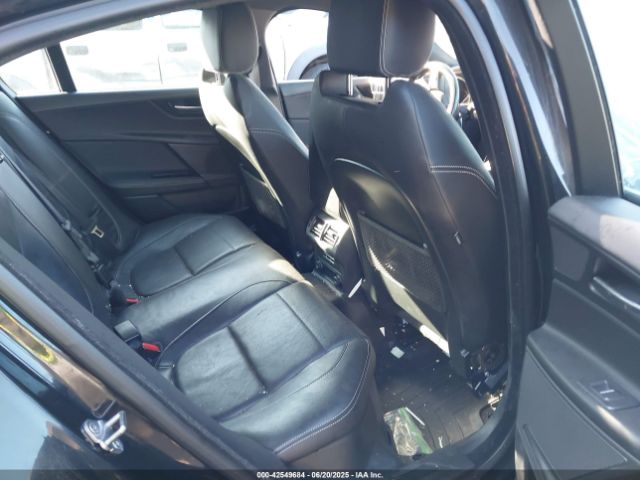 2017 JAGUAR XE SAJAL4BV5HCP10728 Photo 7