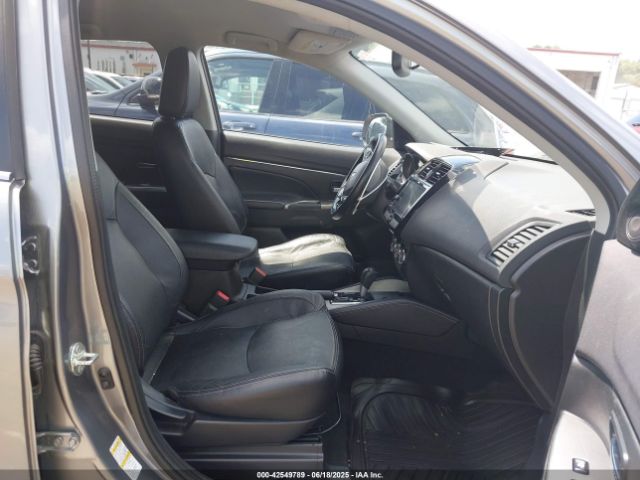 2018 MITSUBISHI OUTLANDER SPORT JA4AP4AW7JZ034695 Photo 4