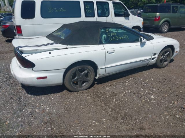 1999 PONTIAC FIREBIRD 2G2FS32K6X2209048 Photo 3