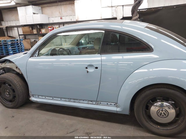Volkswagen Beetle 2014 3VWJ17ATXEM663919 Image 15