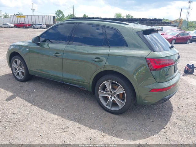2025 AUDI Q5 WA1GAAFY0S2009801 Photo 2