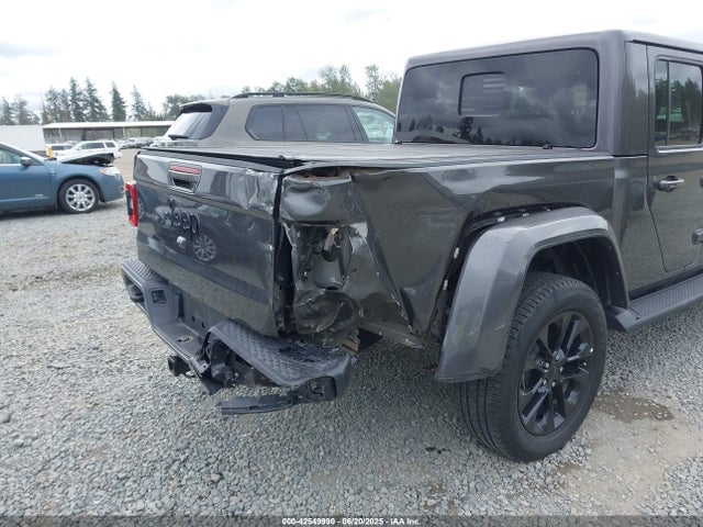 1C6HJTFG8ML567087 Jeep 2021