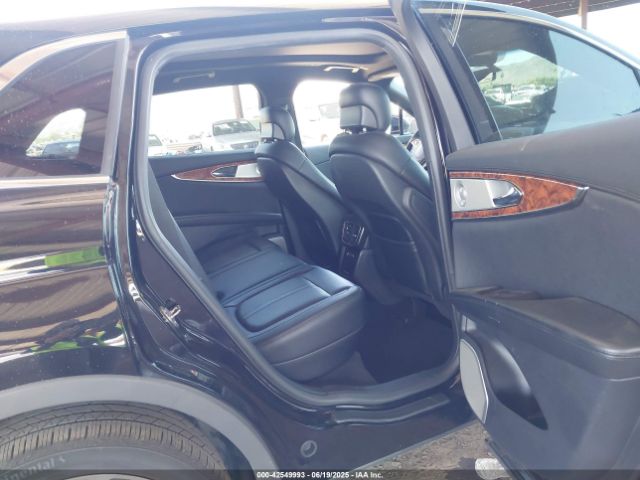2019 LINCOLN NAUTILUS 2LMPJ8LP6KBL67201 Photo 7
