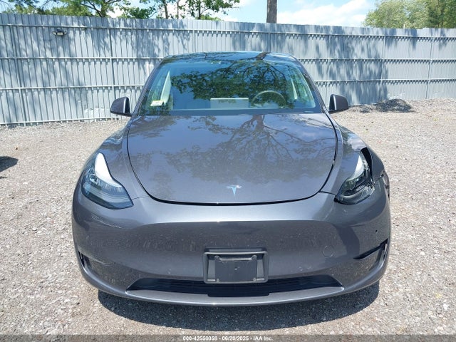5YJYGDEE5MF067789 Tesla 2021