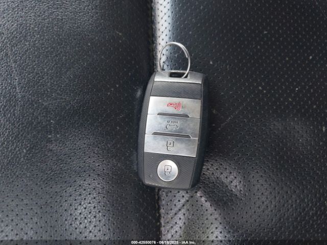2017 KIA NIRO KNDCE3LC4H5047374 Photo 10