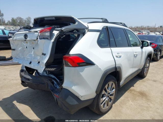 2023 TOYOTA RAV4 JTMC1RFV2PD101299 Photo 3