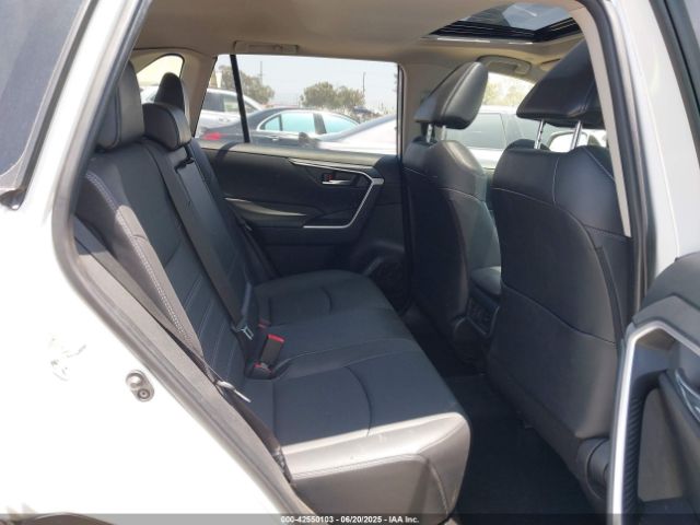 2023 TOYOTA RAV4 JTMC1RFV2PD101299 Photo 7