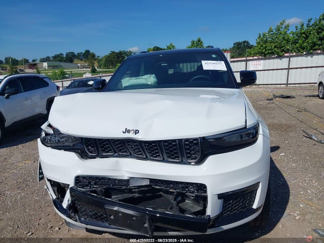 1C4RJKEG4P8806327 Jeep GRAND CHEROKEE L