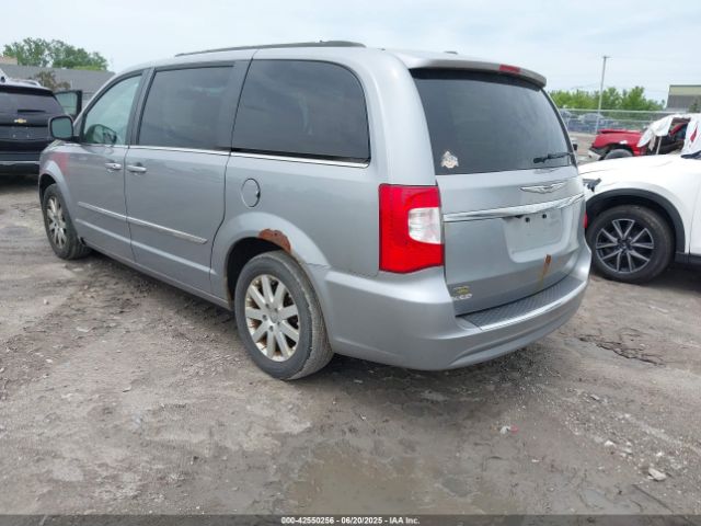 2014 CHRYSLER TOWN & COUNTRY 2C4RC1BG4ER434241 Photo 2