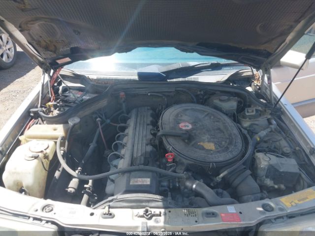 1992 MERCEDES-BENZ 190 WDBDA29D3NF991617 Photo 9