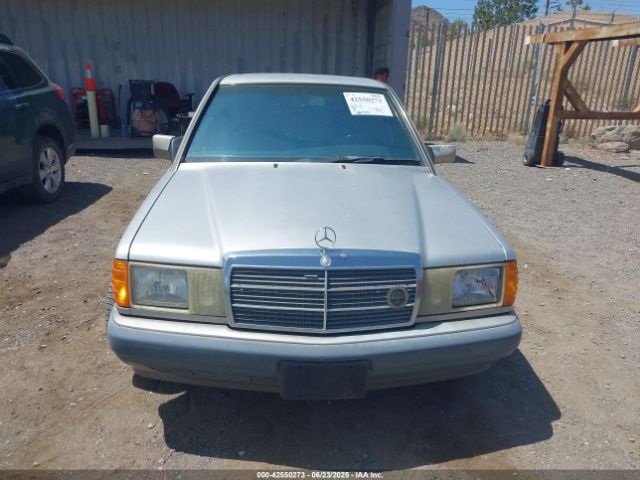 1992 MERCEDES-BENZ 190 WDBDA29D3NF991617 Photo 5