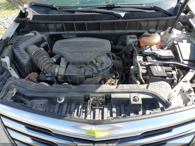 2017 CADILLAC XT5 1GYKNARSXHZ192288 Photo 9