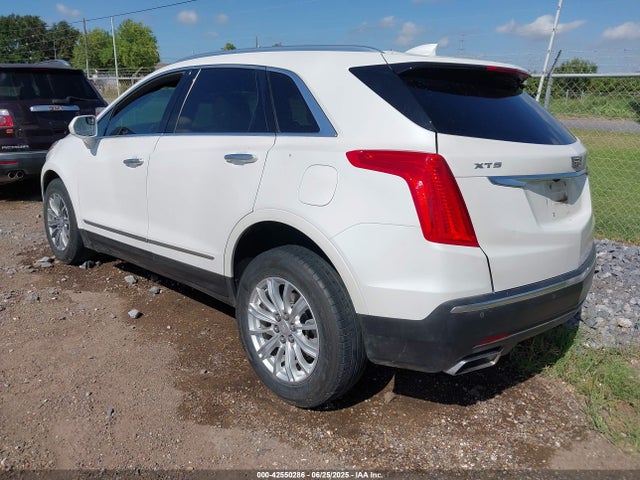 2017 CADILLAC XT5 1GYKNARSXHZ192288 Photo 2