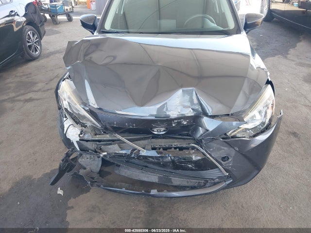 3MYDLBYV4JY314456 Toyota p5v