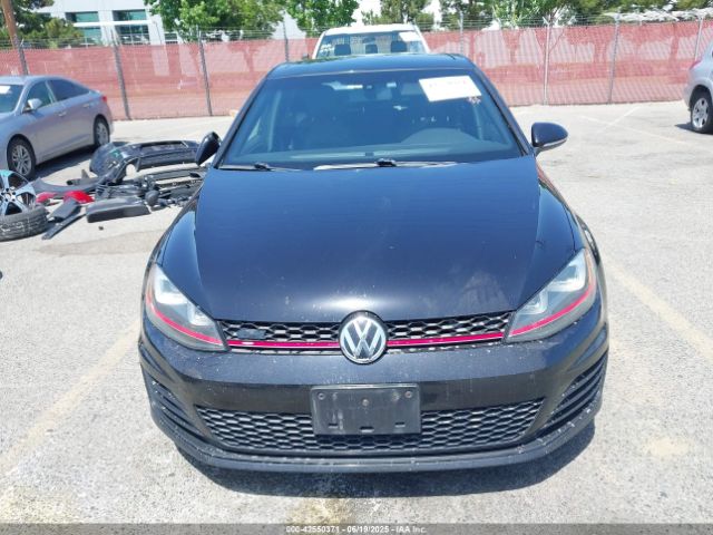 3VW447AUXFM104613 Volkswagen 2015