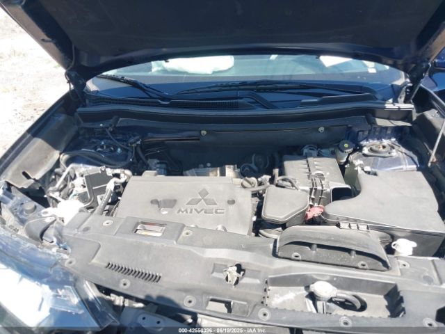 2019 MITSUBISHI OUTLANDER JA4AZ3A3XKZ009852 Photo 9