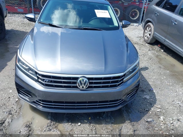1VWDT7A3XHC050311 Volkswagen 1.8 tsi