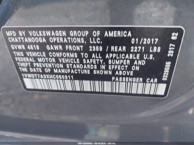 1VWDT7A3XHC050311 Volkswagen 1.8 tsi
