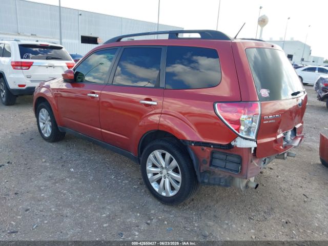 2011 SUBARU FORESTER JF2SHBCC6BH767134 Photo 2