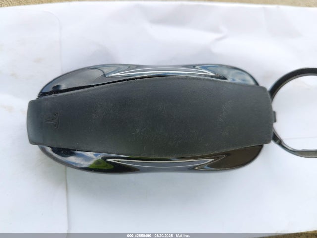 2021 TESLA MODEL Y 5YJYGDEF4MF189438 Photo 10