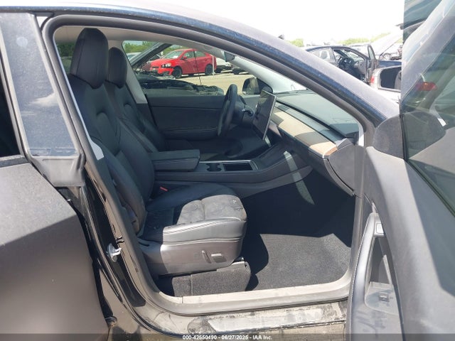 2021 TESLA MODEL Y 5YJYGDEF4MF189438 Photo 4