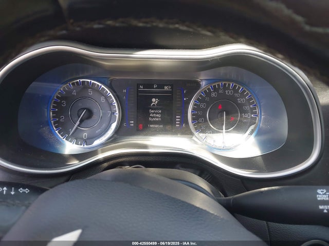 1C3CCCABXFN602359 Chrysler 200
