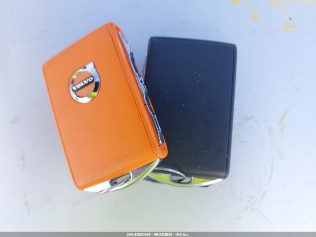 2023 VOLVO C40 RECHARGE PURE ELECTRIC YV4ED3GM5P2043216 Photo 10