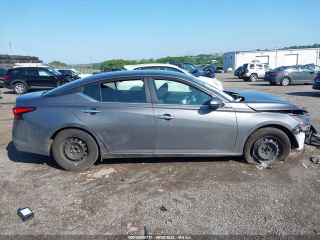 1N4BL4BVXRN374010 Nissan Altima